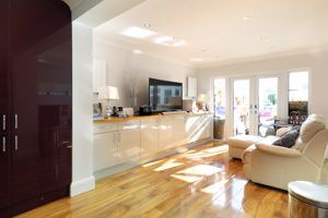 Photo 10- click for photo gallery